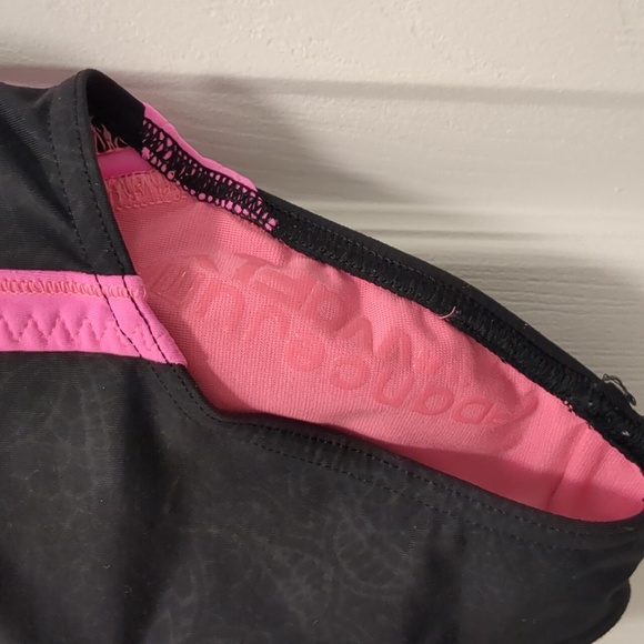 Ivivva Bodysuit Size 6 (Lululemon Kids) - Picture 2 of 9